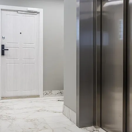 206, * Паланга