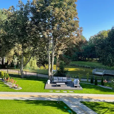 206, Апартаменты Паланга